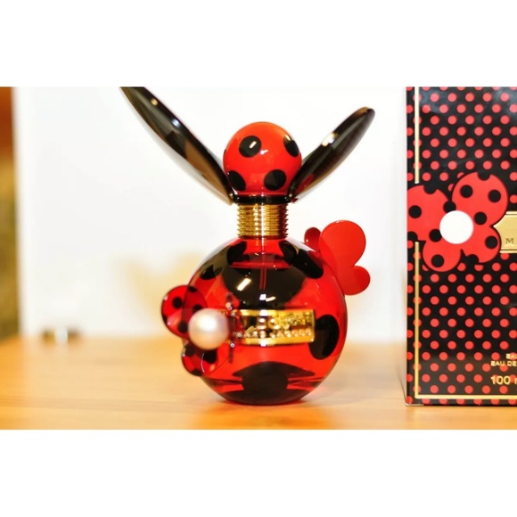 Marc Jacobs Dot perfume discontinued - Picture 2 of 3